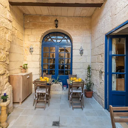 The Stonehouse Alojamento de Acomodação e Pequeno-almoço St. Julian's