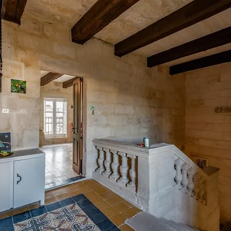 Bed & Breakfast The Stonehouse 3*