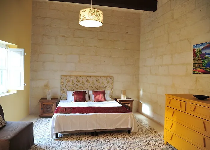 Bed and breakfast The Stonehouse 4*